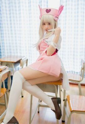 女警被迫打开双腿高潮_158分钟完整版免费观看高清版