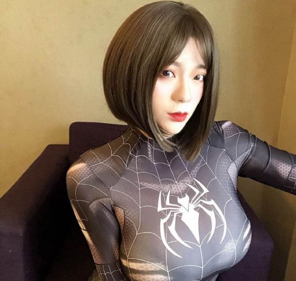 欧美Aⅴ怡春院人妖在线观看_TS清晰版本草中国在线观看免费