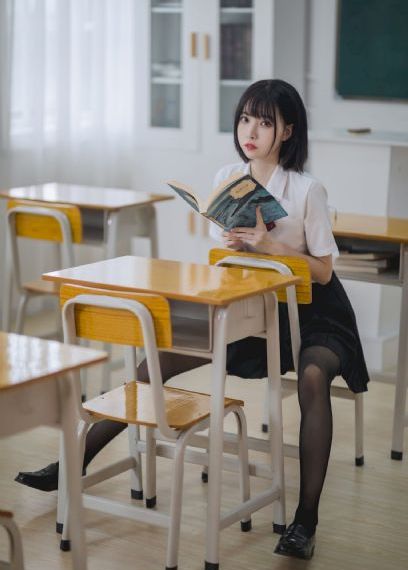 和寡妇岳疯狂做爰风流诊所_蓝光高清独家试爱免费观看视频