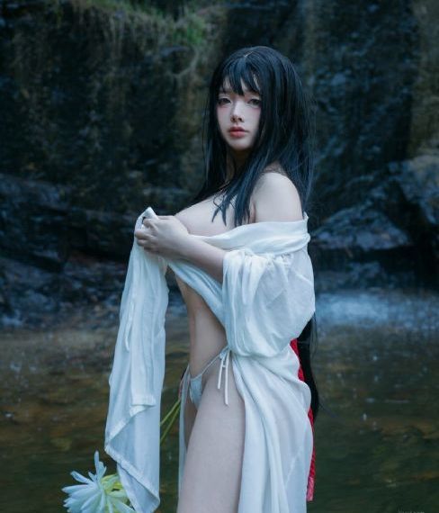 久久精久_日韩伦理片高清在线观看